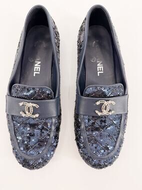 Chanel Navy Black Sequin CC Logo Slipper Loafer Flats Shoes Size 37 EU 6.5